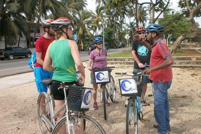 Galle Fort and City Cycling Tour - Choice of E-Bike or Manual - Dutch Hospital: a final stop with a modern purpose