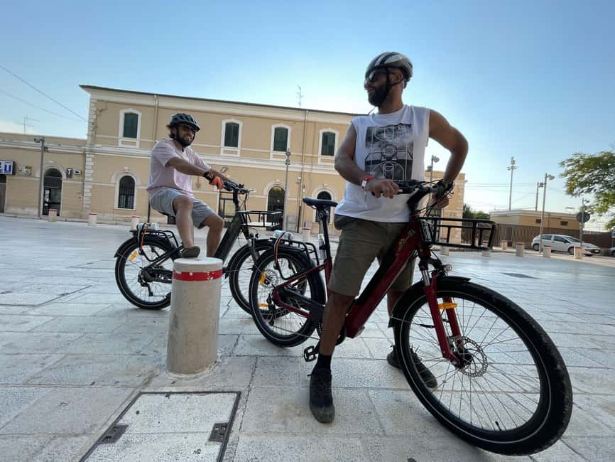 Gioia del Colle: E-Bike Ride & Hands-On Mozzarella Lab - A compact taste of Puglian food culture