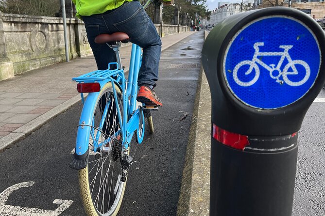 Guided Cycle Tours of Cardiff - Coffee and Welsh cakes at the Norwegian Church