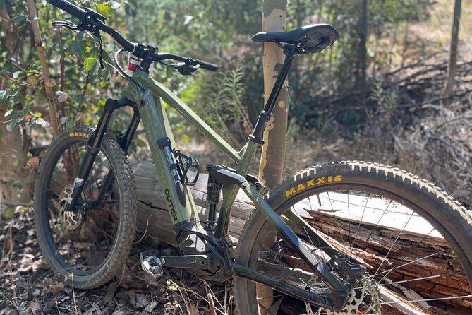 Guided E-Bike Rides in the Boland District of the Western Cape SA - A three-rider outing in the Boland
