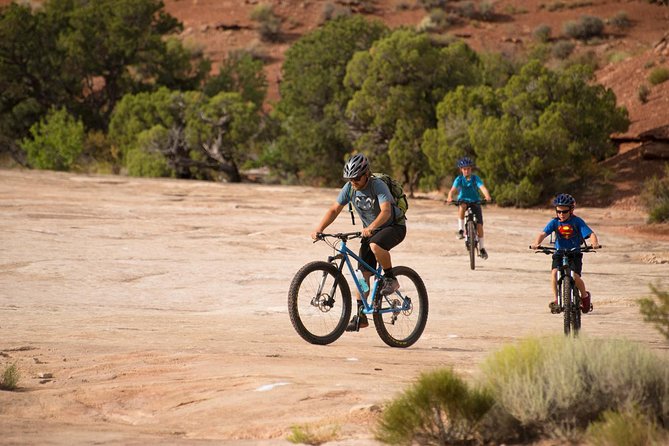 Guided E-Mountain Biking Tour (Klondike Bluff Trail) - Guides who teach instead of simply leading