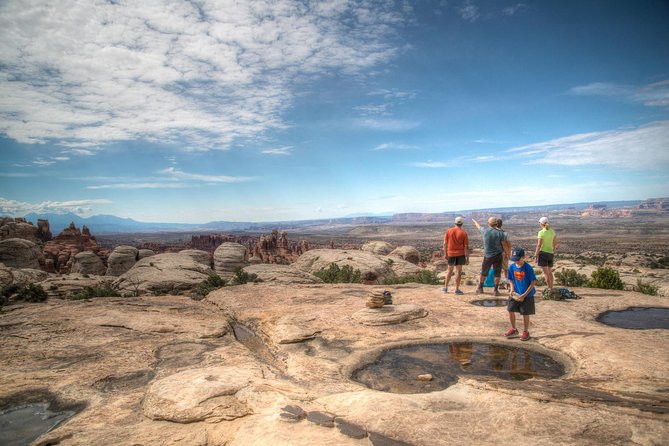 Guided E-Mountain Biking Tour (Klondike Bluff Trail) - Starting at Chile Pepper Bike Shop in Moab