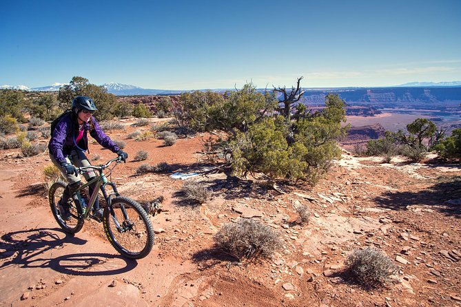 Guided Mountain Biking Tour (Intermediate) in Moab - Scenic pauses and the Colorado River views