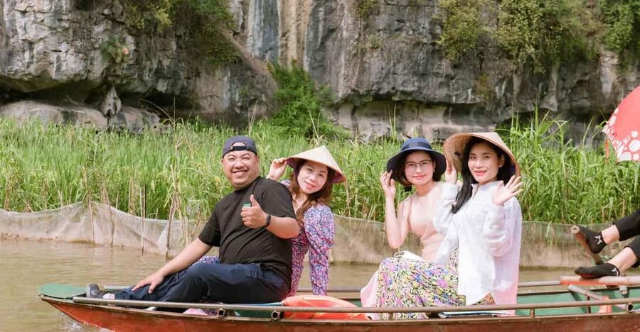 Ha Noi: HOA LU-TAM COC-MUA CAVE ,Buffet Lunch & Cycling - Transport, guide, and timing