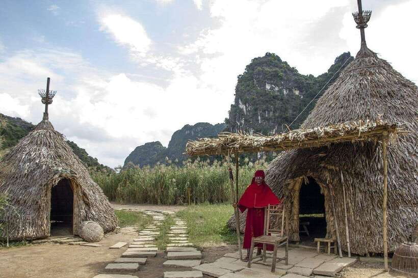 Ha Noi: Ninh Binh / Hoa Lu - Trang An - Mua Cave / Cycling - Climbing Mua Cave’s Nearly 500 Steps