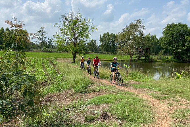 Half Day Countryside Cycling in Sukhothai - Ban Khuai and the first look at village life