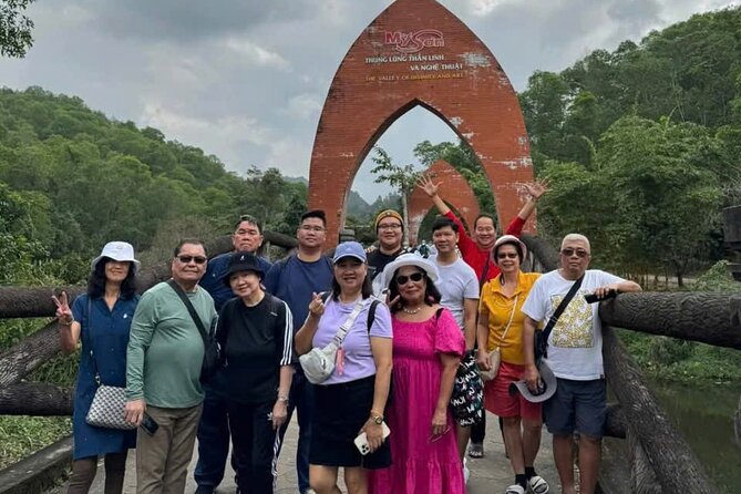 Half Day Hoi An Local Experience Cycling and Cultural Insights - Lua’s role as your private guide