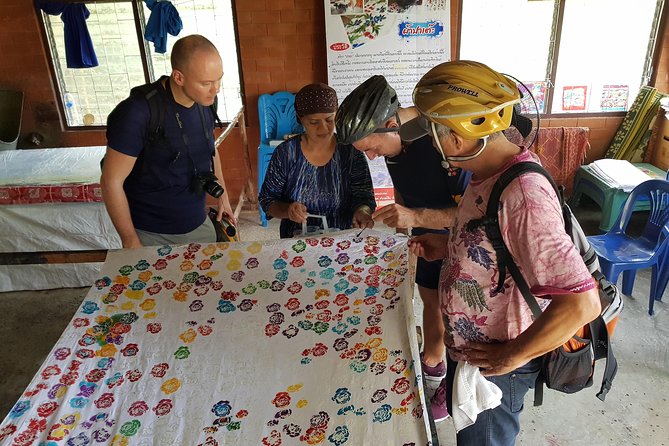 Half day Koh Klang culture cycling - Pedaling through a traditional Muslim village