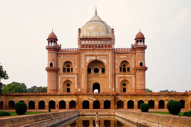 Half-Day Premium Delhi Heritage Cycling Tour - An Illustrious Tryst with time - Key points to know before booking