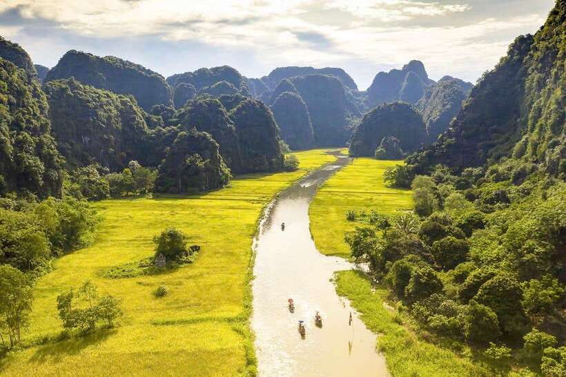 Hanoi: Ninh Binh, Tam Coc, Mua Cave & Hoa Lu with cycling - Why this Ninh Binh day trip works