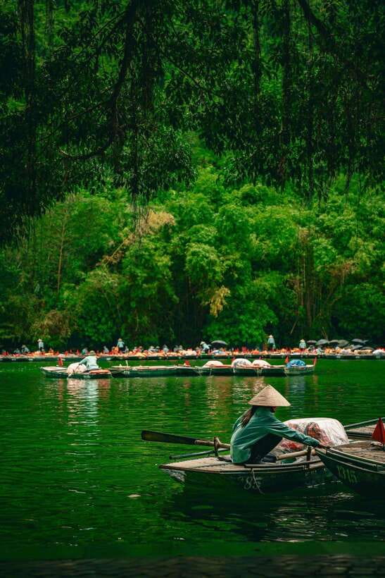 Hanoi: Ninh Binh, Tam Coc, Mua Cave & Hoa Lu with cycling - The optional Mua Cave climb