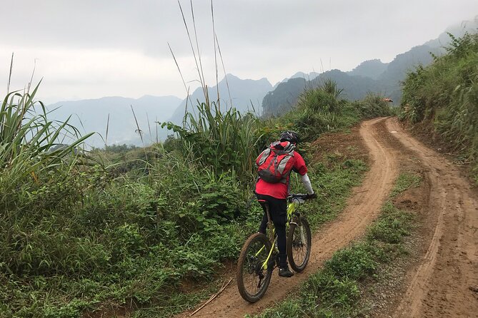 Hanoi - Soc Son electric mountain bike trails - The downhill finish