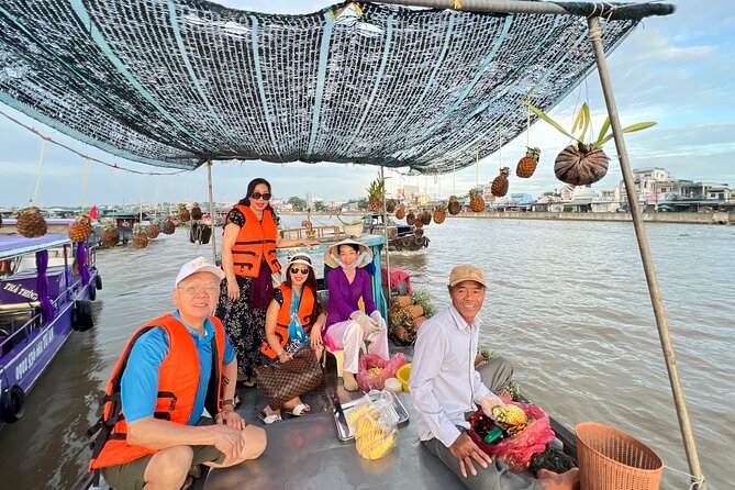 HCM: 2-Day Mekong Delta Floating Market with Cooking & Bike Ride - Lunch, rickshaw travel, and the move to Can Tho