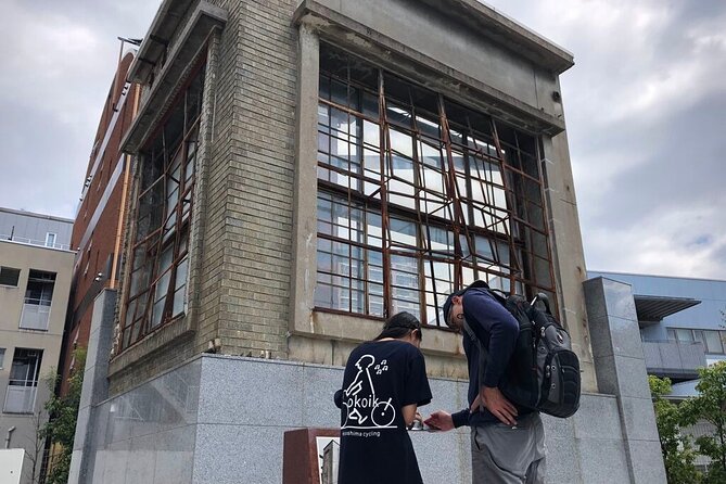 Hiroshima 3hr Peace Cycling Tour with Local Guide - Gokoku Shrine and the details that survived