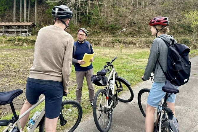 Hiroshima Country Cycling: Explore Rural Life 1 HR from City - Oasa’s old main street and a slower kind of sightseeing
