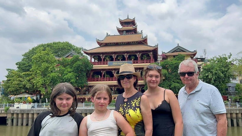 Ho Chi Minh City Sightseeing Cycling Private Tour By Bicycle - Independence Palace and the fall of Saigon