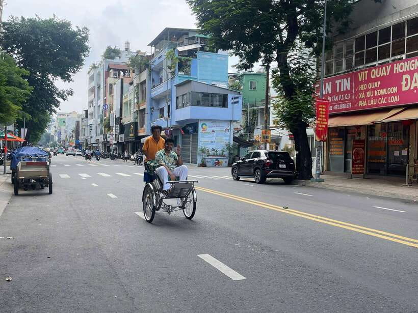 Ho Chi Minh City Sightseeing Panoramic Cycling Tour By Cyclo - The War Museum Puts the City in Context