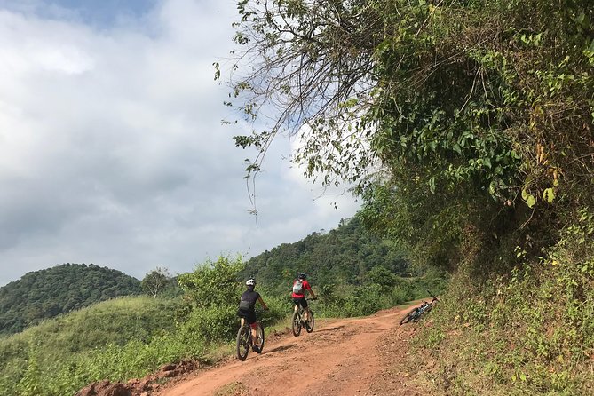 Hoa Binh Electric Mountain Bike Tour from Hanoi - Leaving Hanoi for Hoa Binh