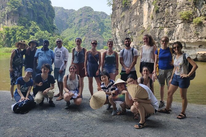 Hoa Lu - Tam Coc - Mua Cave 1 Day with Cycling, Hiking, Lunch - Hoa Lu and the temples of two royal dynasties