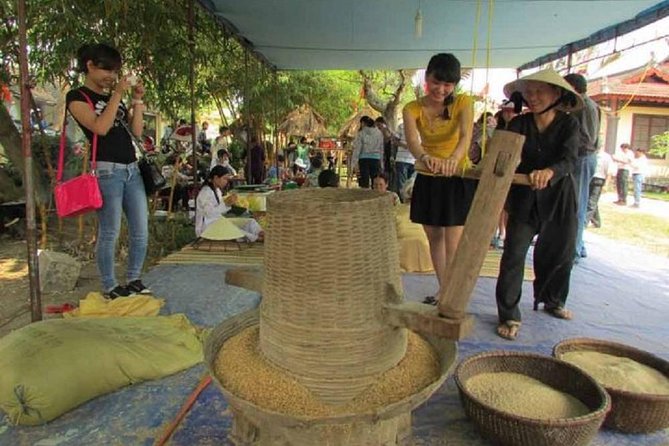 Hue Cycling Tour To Thanh Toan Bridge - Morning Or Afternoon: Which Start Works Best?