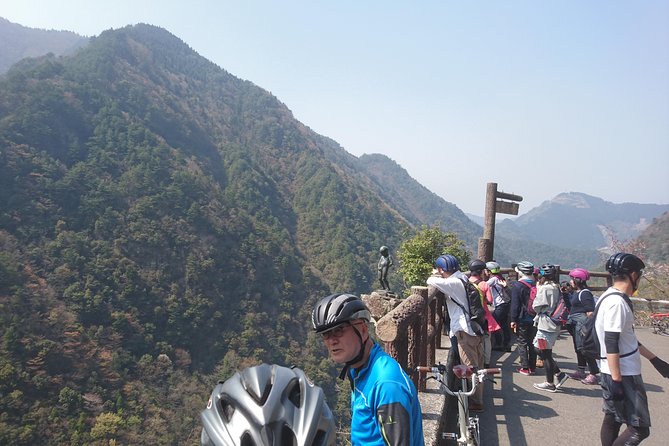 Iya Valley BROMPTON Slow Cycling Tour - Price, extra fees, and what you receive