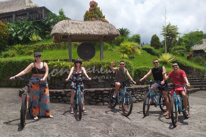 Jatiluwih E-bikes Tour Cycling Group - Learning how Bali’s water system works