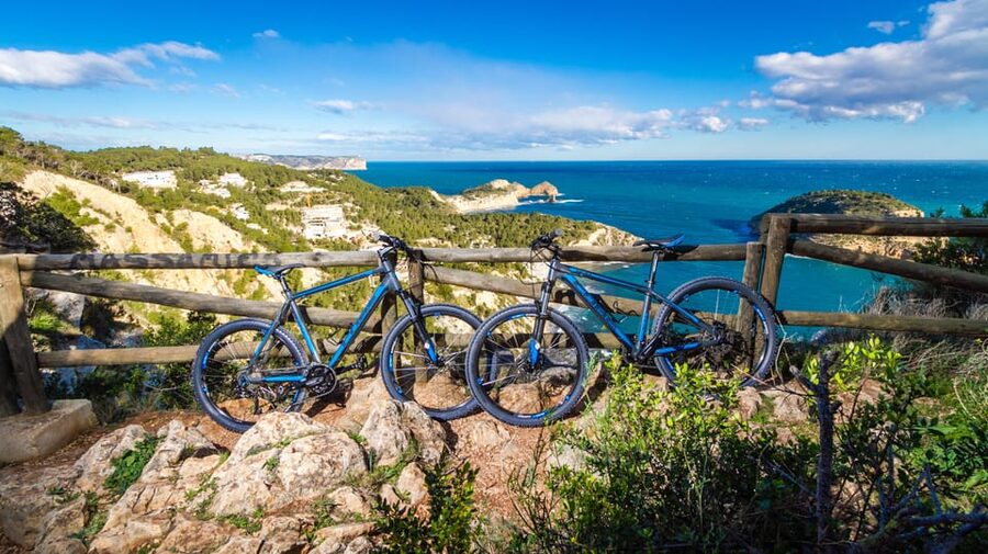 Jávea: Electric Bike Adventure to Local Coastal Treasures - Platja Granadella: the ride’s relaxed finish