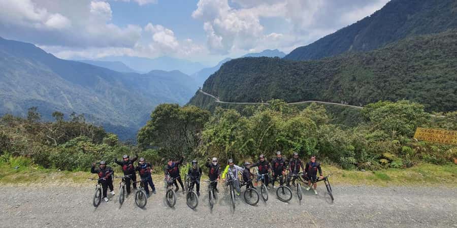 La Paz | Death by Bike Route | Lunch - Stage Two: The 10-kilometer Death Road section