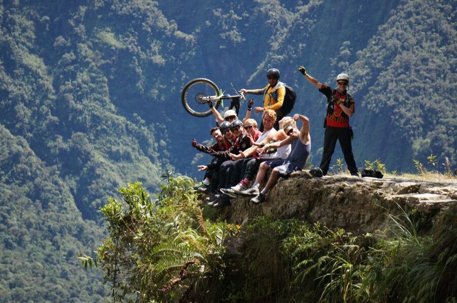 La Paz: Mountain Bike Down the World's Most Dangerous Road - Safety, guides, and the support vehicle