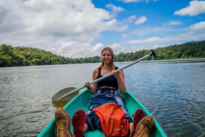 Lake duluti Canoeing/kayaking &/or cycling adventure with lunch - A typical local meal to finish