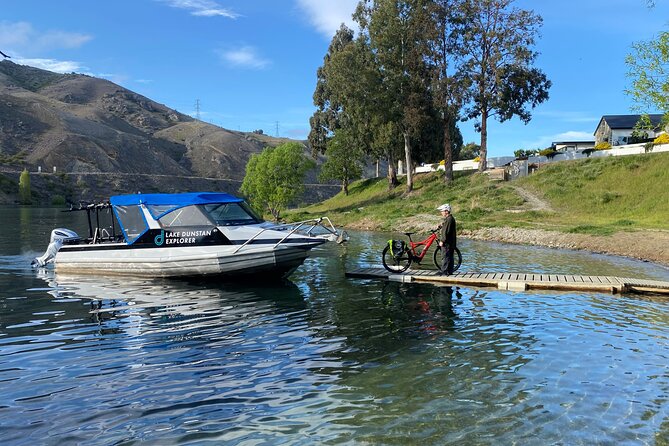 Lake Dunstan Discovery Day Tour by eBike with Shuttle - Stop 4: Bannockburn and the vineyard country