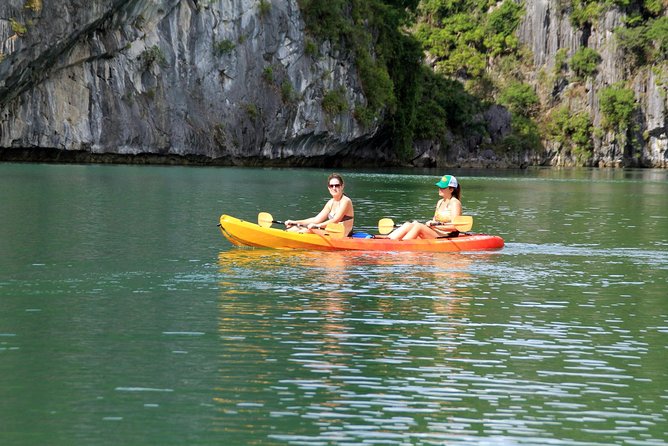 Lan Ha bay 3D2N Boutique boat: Kayaking, cycling, villages, beaches, caves - Day three: one more sunrise and the ride home