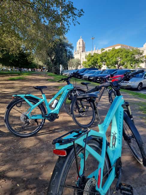 Lisbon: E-Bike Adventure to Belém with Pastel Tasting - Arriving in Belém and seeing Jerónimos Monastery
