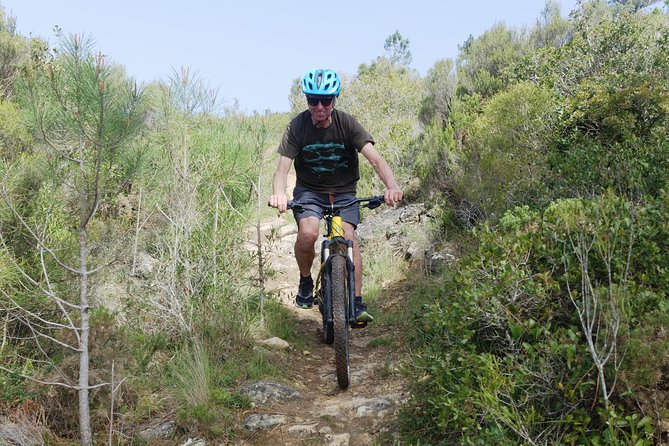Lizandro Trails - Mountain Biking - The final section is chosen around your group