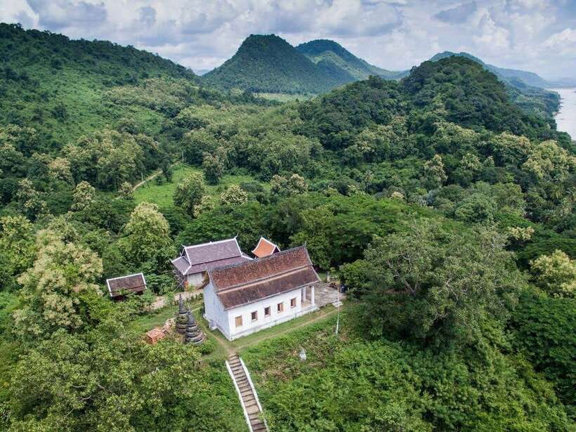 Luang Prabang: Pottery Workshop & Wat Chomphet cycling Tour - Wat Chomphet and the view toward town