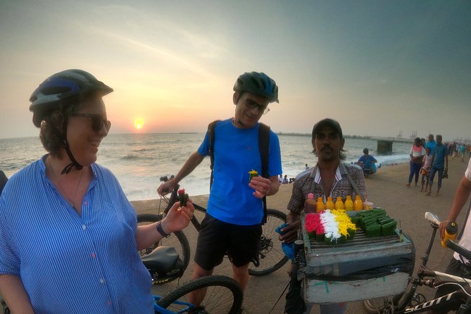 Luxury Night Cycle Tour of Colombo - Dutch Hospital, Slave Island, and Colombo’s layered past