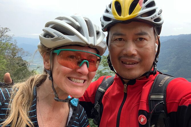 Mai Chau 3 days electric mountain bike trails - Day 3: A mountain pass, jeep-track descent, and Kho Muong