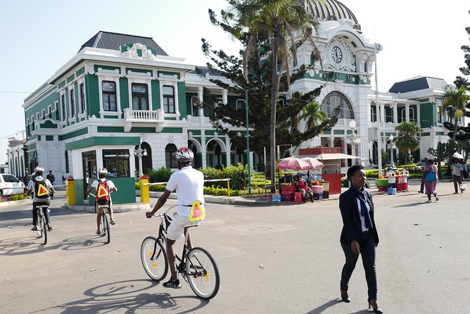 Maputo Short Cycle, Promenade & Downtown - Is $117.95 a fair price?