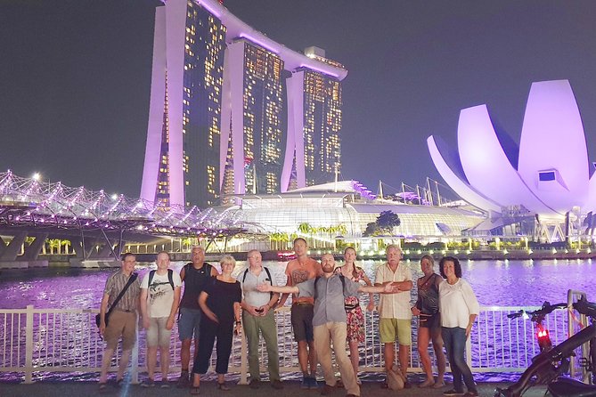 Marina Bay Night Cycling Tour - Merlion Park, Fullerton Hotel, and the Esplanade