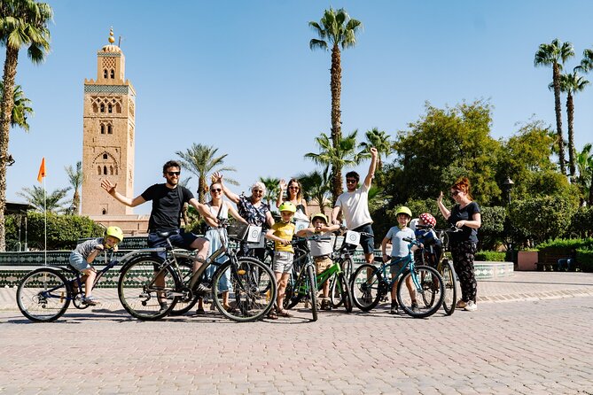 Marrakech’s Best Cycling Tour: Culture, Colors, and Charm - Spice Souks, Artisans, and the Mellah Quarter