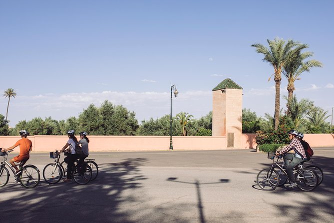 Marrakech’s Best Cycling Tour: Culture, Colors, and Charm - Safety, Fitness, and What the Ride Feels Like