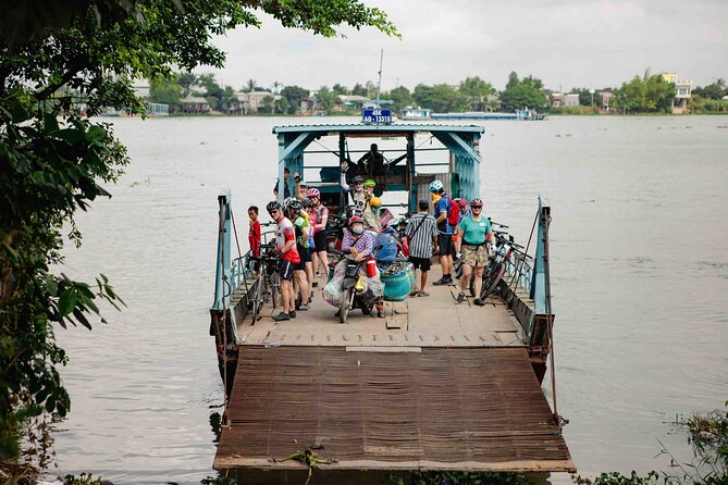 Mekong Delta 4 Days Cycling Trip-Off the Beaten Track - Day 2: Coconut country, boats, and village crafts