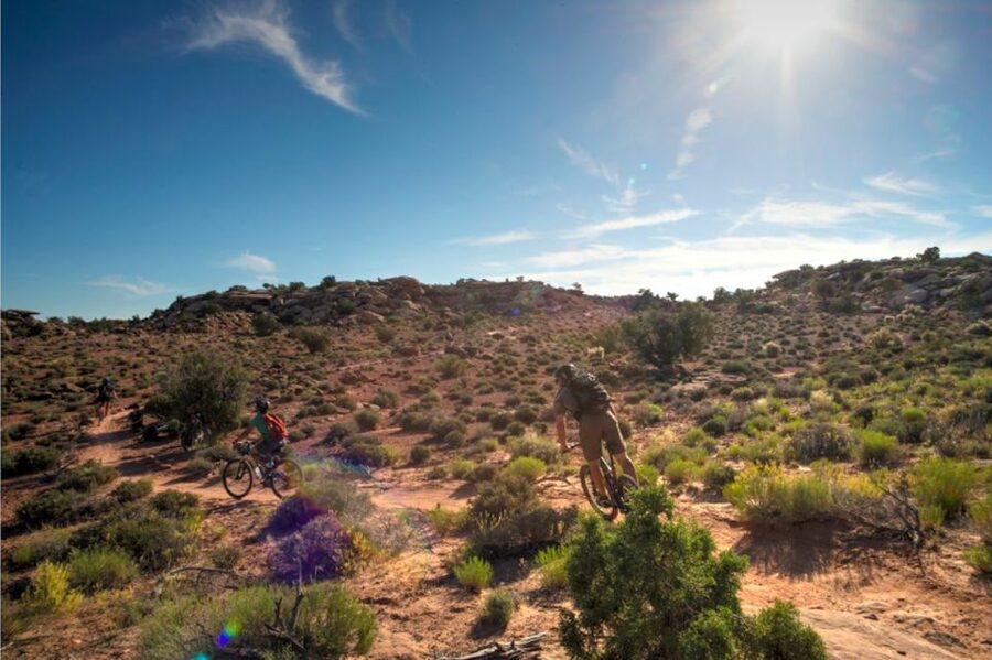 Moab: Mountain Bike Half Day Tour - Guide style and group atmosphere