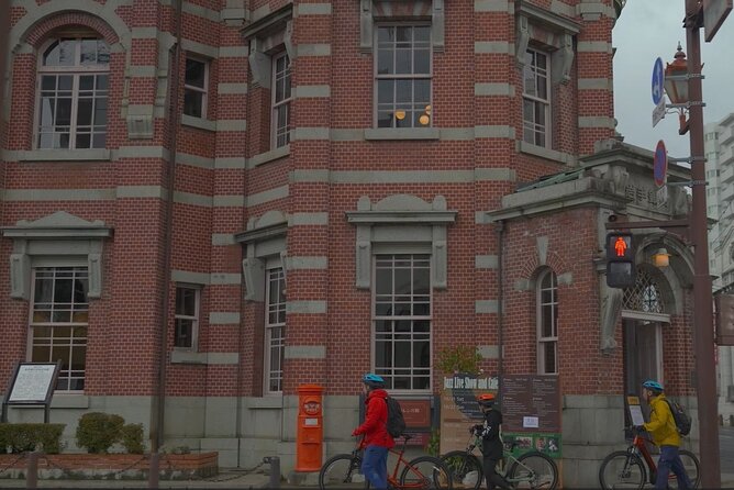 Morioka City Cycle with local guide: Temples, Treats & Townscapes - Fukuda-pan and the pleasure of a food landmark