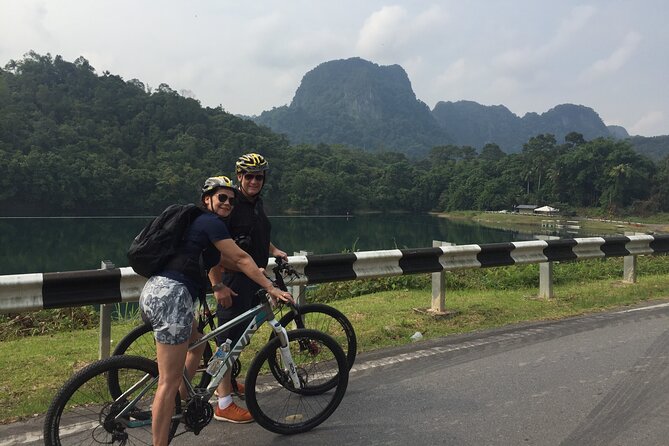 Mountain Biking Gold Mine Full-Day Tour - What this Kuching mountain-bike day is really like