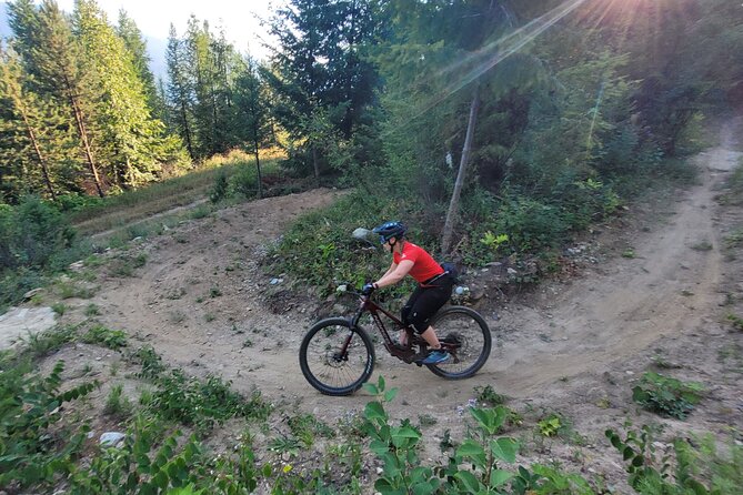 Mountain Biking in Wells Gray - Meeting Maveric and choosing the right bike