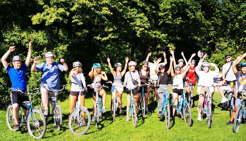 Munich: Neuschwanstein Castle by Bus with Alpine Bike Ride - The walk down and the return to Munich
