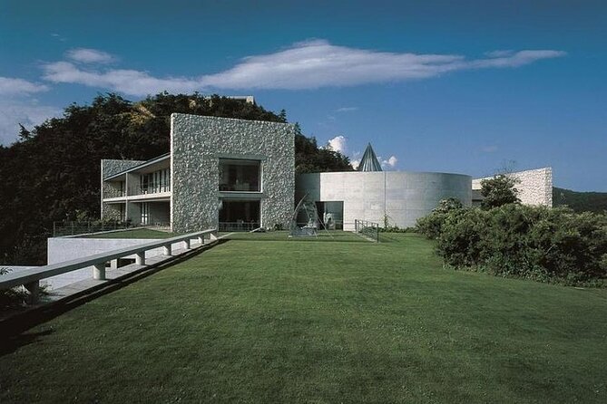 Naoshima Day Tour from Uno Station with Cycling or Public Bus - Chichu Art Museum Requires Careful Planning