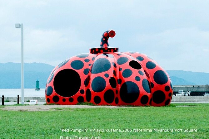 Naoshima Day Tour from Uno Station with Cycling or Public Bus - Cycling Naoshima by E-Bike