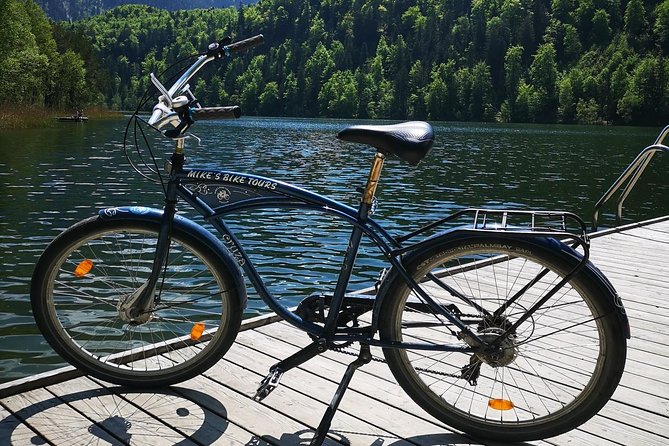 Neuschwanstein Castle by Bus Incl. Bike Ride or Hohenschwangau - Lunch at the brewery with a castle view